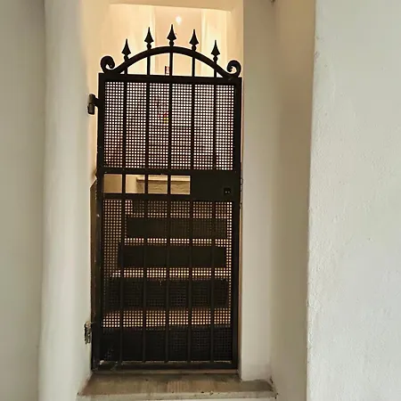 Apartment Zeste In Centro Citta Con Privata Sarzana