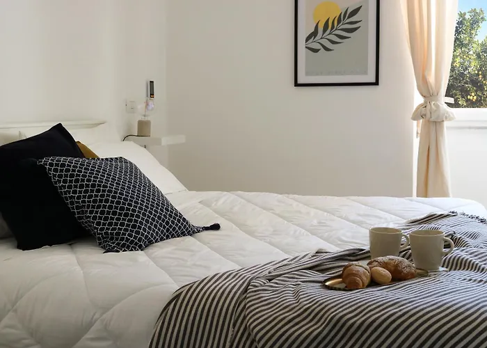 Zeste In Centro Citta Con Privata * Sarzana